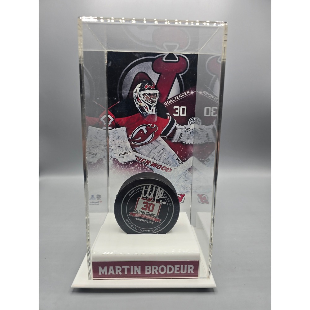 Authentic Fanatics Martin Brodeur NJ Devils Retirement Night Hockey Puck Case‎